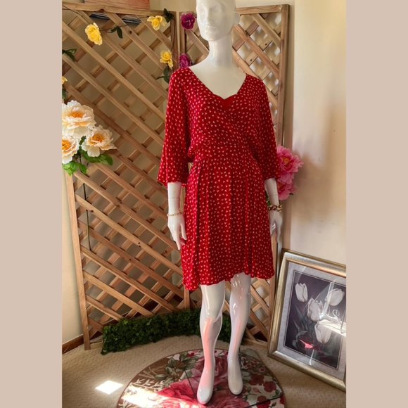 Stella Dress 12AU Red White Wrap Tie Waist leaves patterns V-Neck 3/4 Sleeves - Picture 2 of 10